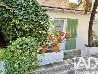 House in Toulon (83000)