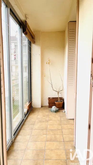Apartment in Roanne (42300)