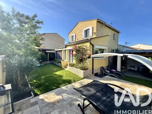 Traditional house at Saint-Gilles (30800)