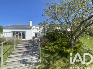 House at Petit-Mars (44390)