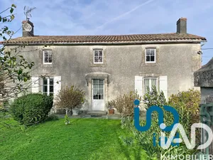 Maison traditionnelle à Saint-Laurs (79160)