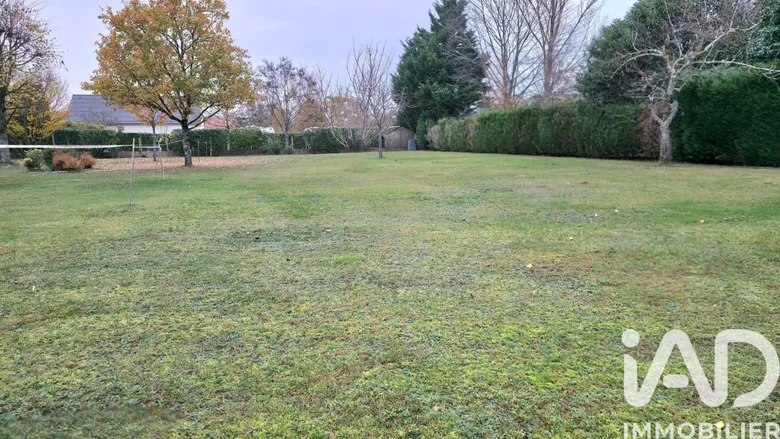 Terrain à bâtir à Chécy (45430) · 156 000 €