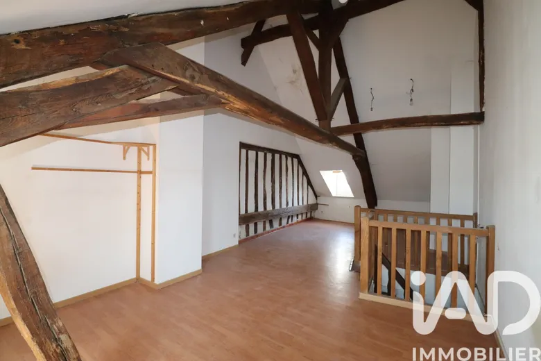 Immeuble 141 m² · à Sully-sur-Loire · 141 m² · 99 000 €