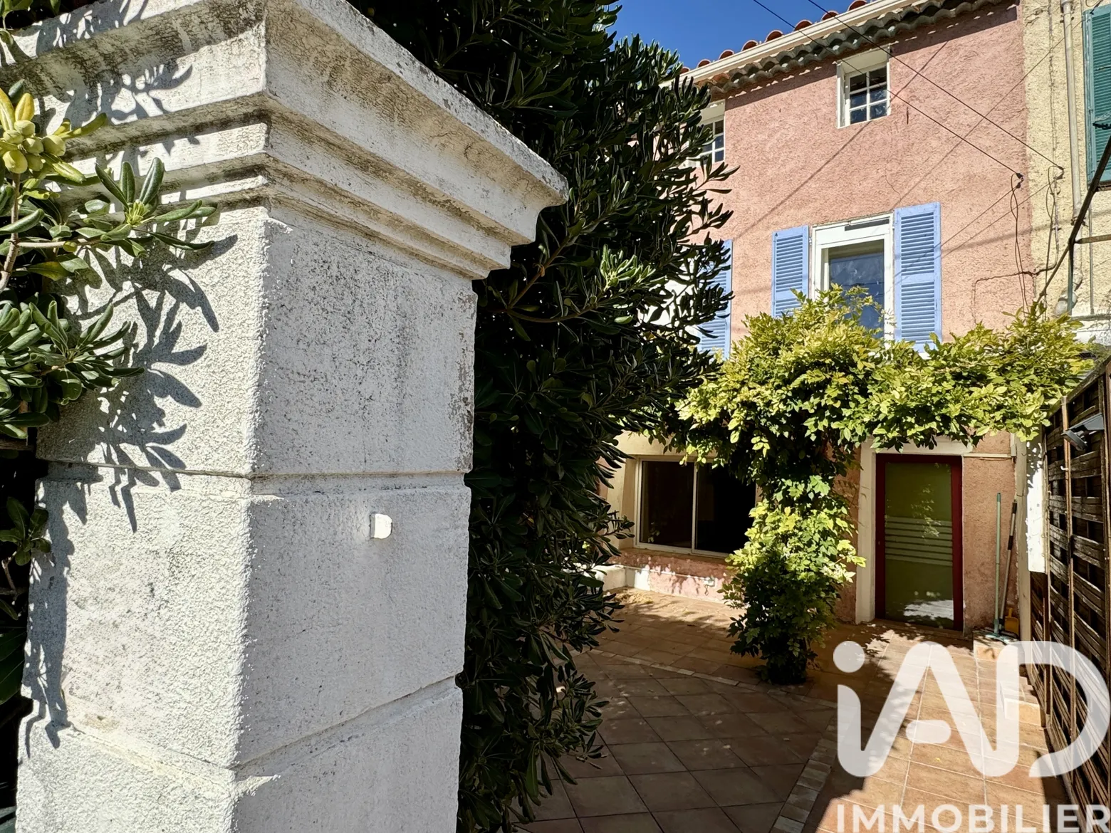 Vente maison à Six-Fours-les-Plages (83140) : maison de ville 5 pièces 137 m² - 1890436 — 3