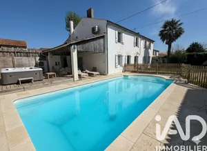 Maison de village à Vérines (17540)