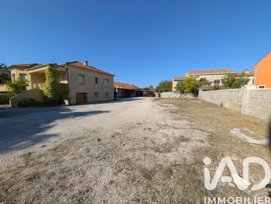 Terrain à bâtir à Sorgues (84700)