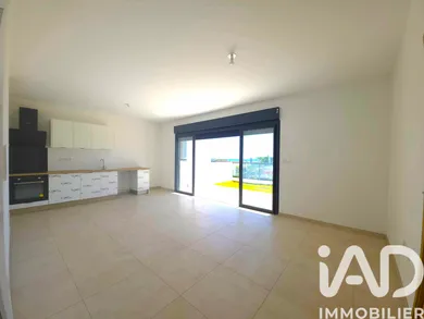 Apartment in Saint-Leu (97436)