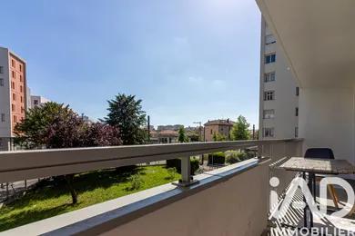 Apartment in Lyon (69008)