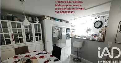 Triplex à Les Ulis (91940)