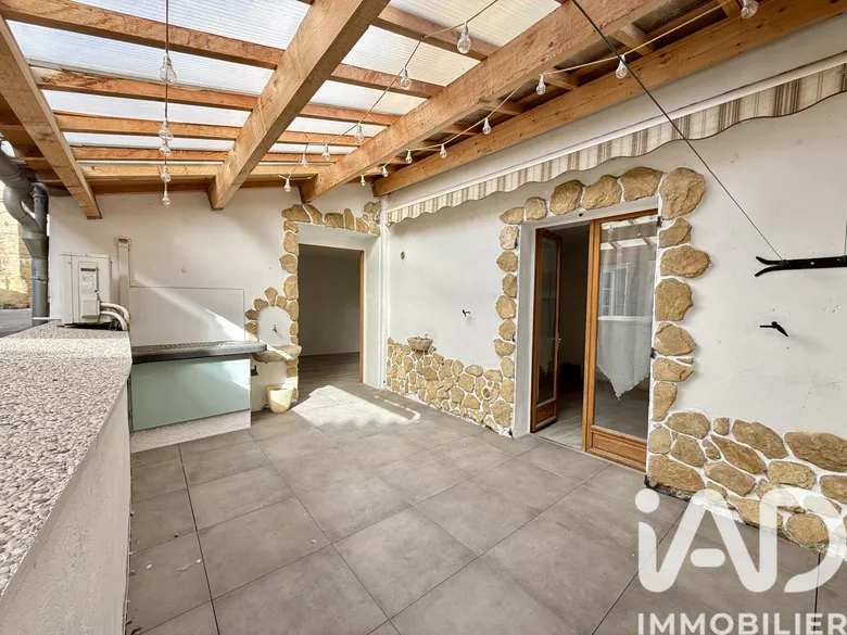 Maison 5 pièces 116 m² · à Courthézon · 116 m² · 199 000 €