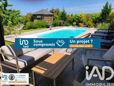 House at Cutry (54720)