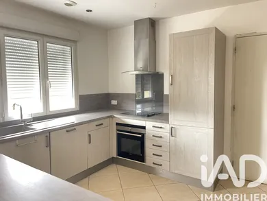 Detached house in Égriselles-le-Bocage (89500)