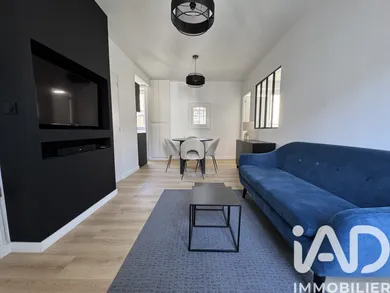 Apartment in Palaiseau (91120)