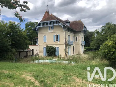 Mansion in Castelnau d'Auzan Labarrère (32440)