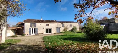 Longere at Paizay-le-Chapt (79170)