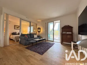 Apartment at Six-Fours-les-Plages (83140)