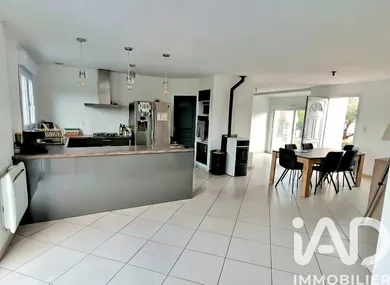 Traditional house in Saint-Michel-Chef-Chef (44730)