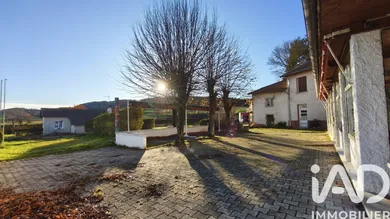 Maison de village à Saint-Georges-Lagricol (43500)