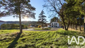 Village house at Saint-Georges-Lagricol (43500)