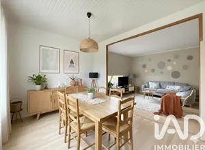 House in Les Billaux (33500)