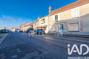 House in Verneuil-l'Étang (77390)
