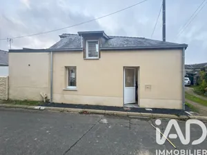 House at Chémeré-le-Roi (53340)