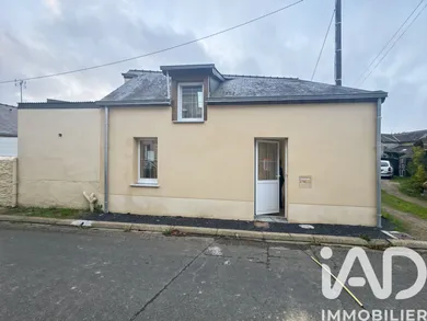 Maison à Chémeré-le-Roi (53340)