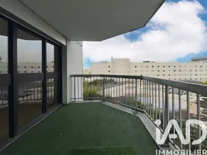 Apartment at Noisy-le-Grand (93160)