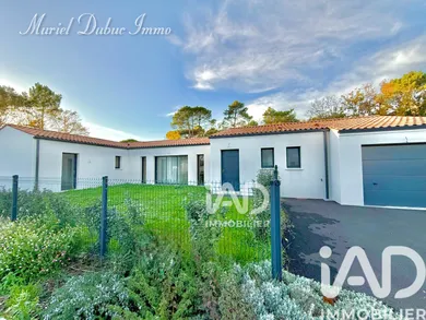 House in Les Mathes (17570)