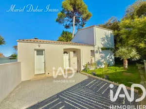 Maison à Étaules (17750)