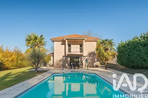 House at Saint-Quentin-sur-Isère (38210)