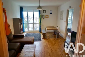 Apartment at Troyes (10000)