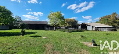 Maison de campagne à Salles (33770)