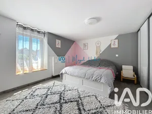 Apartment in Villecresnes (94440)