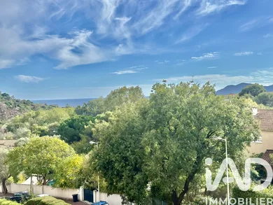 Apartment in Le Cannet (06110)