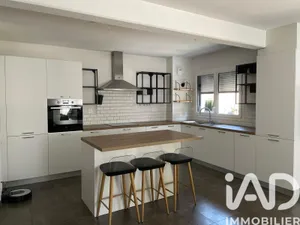 Duplex at Montlebon (25500)