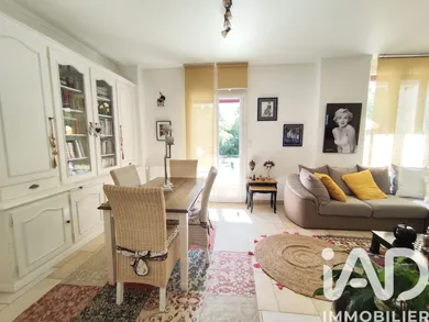 House in Barbey (77130)