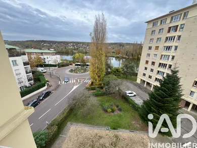 Apartment in Mantes-la-Jolie (78200)