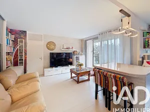 Apartment at Marly-le-Roi (78160)