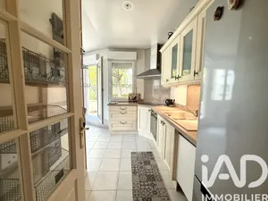 Apartment in Combs-la-Ville (77380)