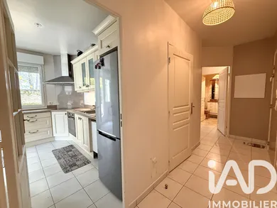 Appartement à Combs-la-Ville (77380)