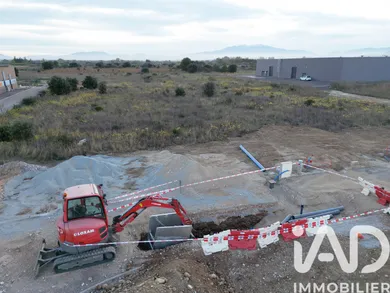 Building plot at Claira (66530)