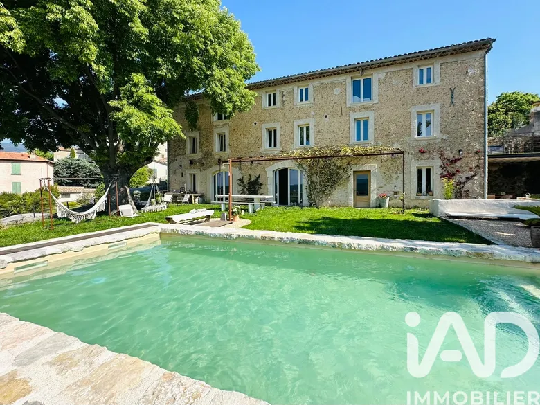 Maison 9 pièces 238 m² · à Fayence · 238 m² · 1 700 000 €