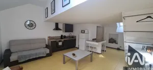 Immeuble à Villeneuve-sur-Yonne (89500)