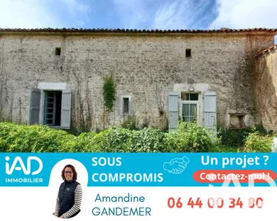 Village house in Saint-Sulpice-en-Pareds (85410)