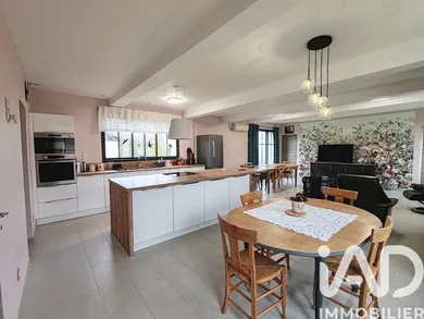 Ferme à Rocquencourt (60120)