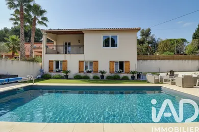 House in Saint-Mitre-les-Remparts (13920)