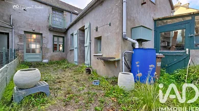 House in Saint-Jean-la-Poterie (56350)