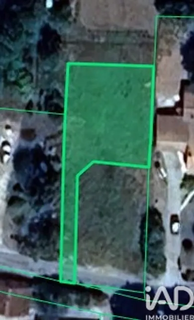 Terrain à bâtir à Saint-Césaire (17770)