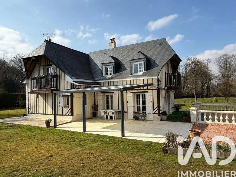 Maison 5 pièces 171 m² · à Criquiers · 171 m² · 262 000 €